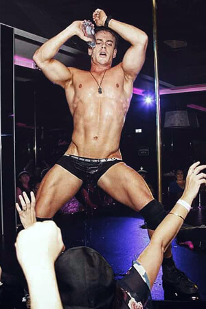 male-strippers-sydney-andy