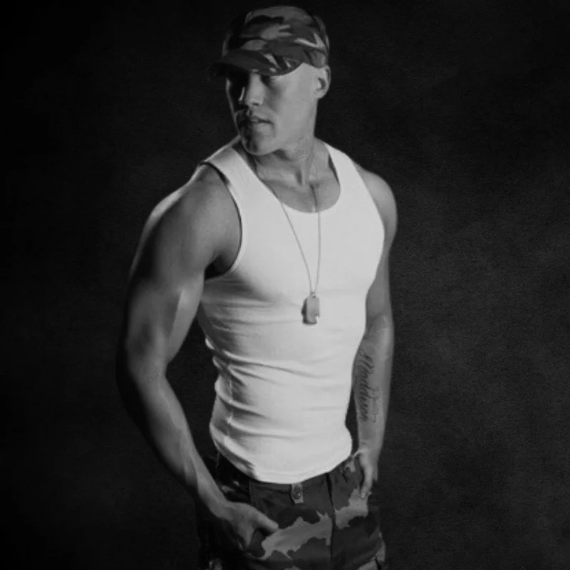 male-strippers-brisbane-dancing-dave