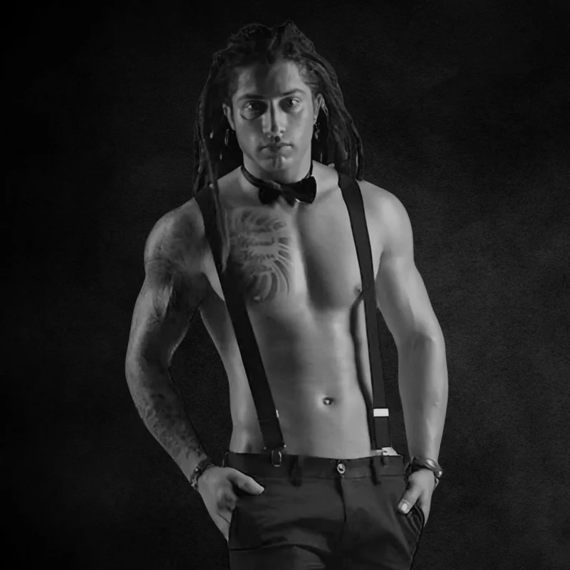 topless-waiters-melbourne-dexter