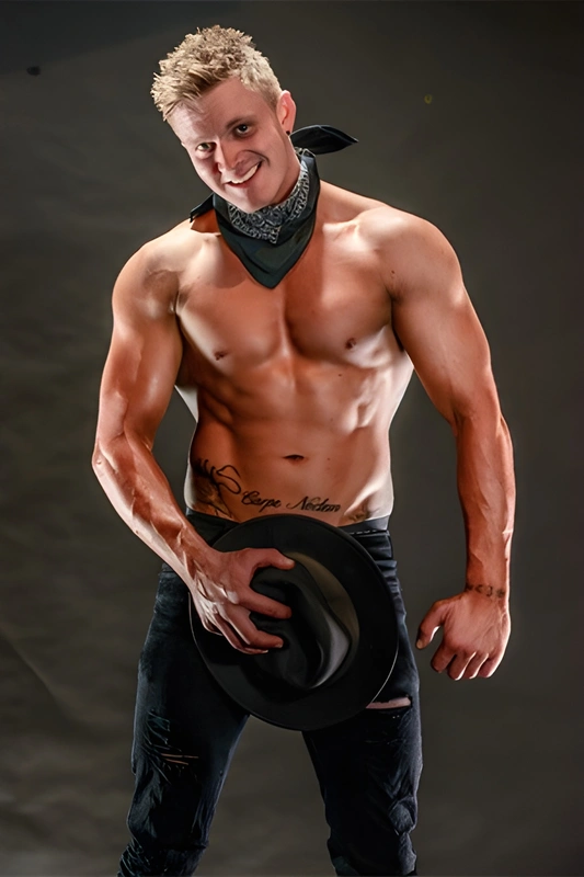 male-stripper-sydney-daves