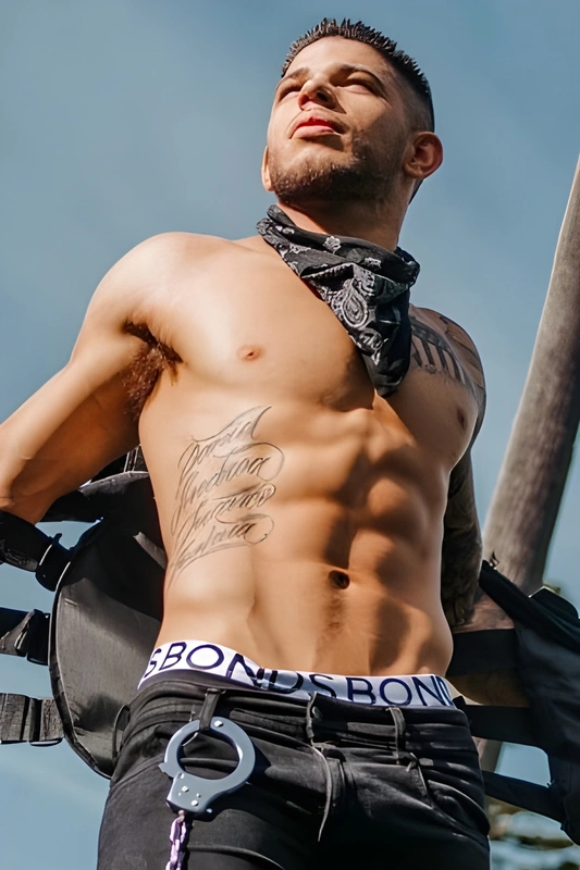 male-stripper-sydney-gustavo