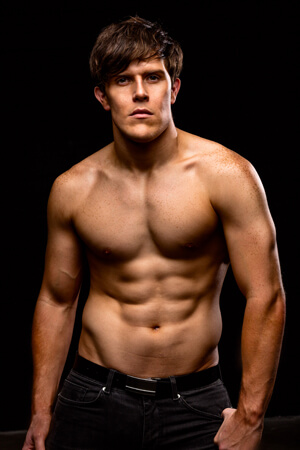 melbourne-topless-waiters-danh